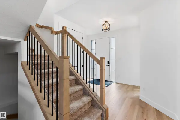 14512 86 AV NW, Edmonton, AB T5R 4B6