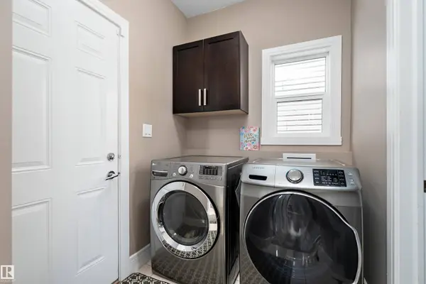 3620 CLAXTON PL SW, Edmonton, AB T6W 2K8