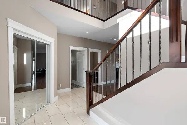 3620 CLAXTON PL SW, Edmonton, AB T6W 2K8