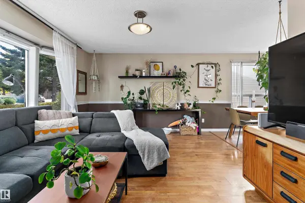 5406 55 ST, Beaumont, AB T4X 1A4