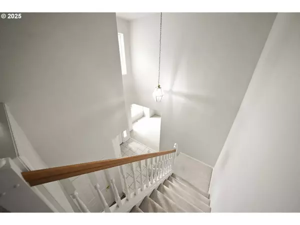 16045 SW RED CLOVER LN, Sherwood, OR 97140