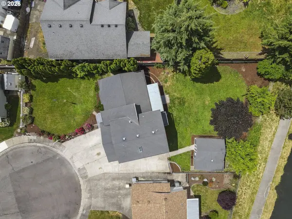 2570 CLAY CT, Albany, OR 97322