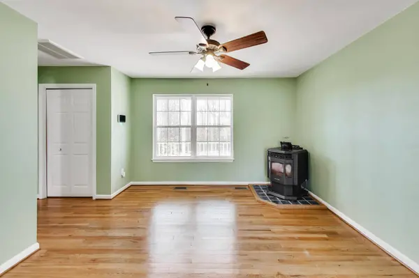 525 STOAKLEY RD, Prince Frederick, MD 20678