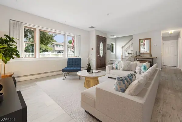 33 MUSCONETCONG AVENUE, Hopatcong Boro, NJ 07843