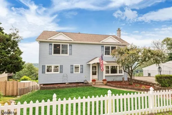 33 MUSCONETCONG AVENUE, Hopatcong Boro, NJ 07843