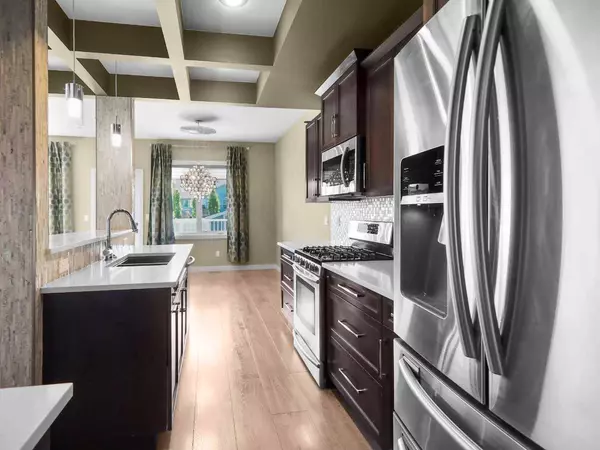 7 Morris CT, Blackfalds, AB T0M 0J2