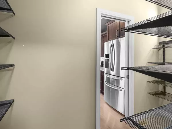 7 Morris CT, Blackfalds, AB T0M 0J2