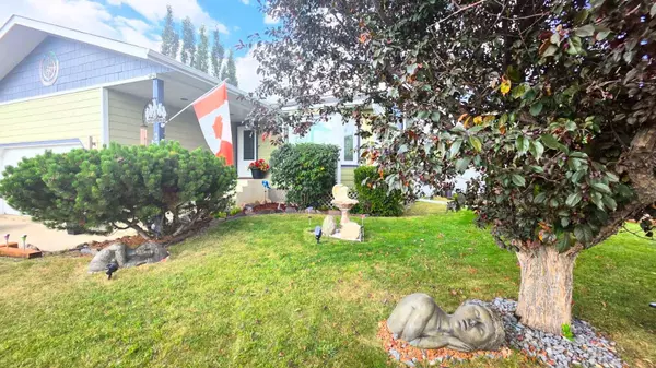 2006 25 AVE, Bowden, AB T0M0K0