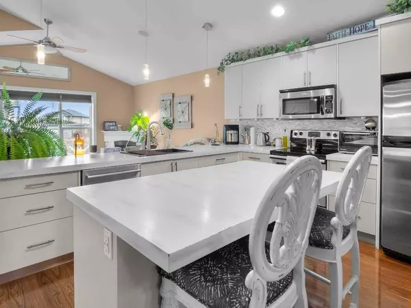 36 Kershaw Close, Red Deer, AB T4P 0H4