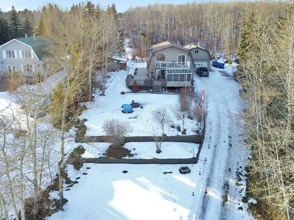 20 Lakeshore DR, Rural Ponoka County, AB T0C 2J0