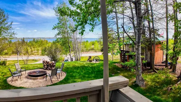 20 Lakeshore DR, Rural Ponoka County, AB T0C 2J0