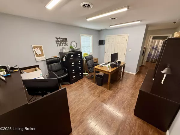 329 Jay Louden Rd, Carrollton, KY 41008