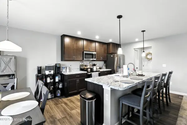 2142 Penny Ln, Hebron, KY 41048