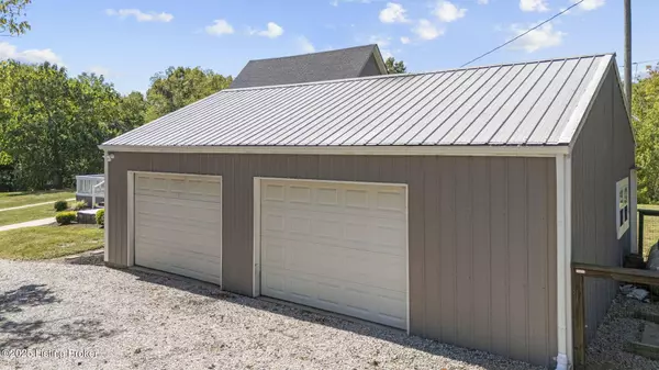 1804 N Ghent Eagle N, Ghent, KY 41045