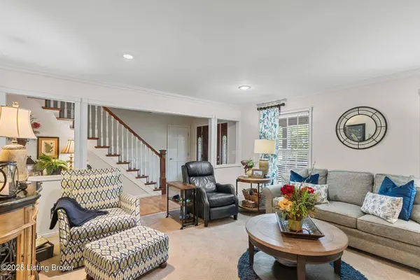 1119 Skyview Dr, Carrollton, KY 41008