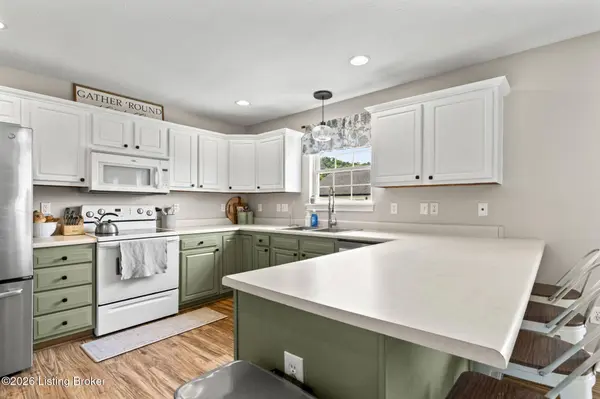 121 Mourning Dove Dr, Warsaw, KY 41095