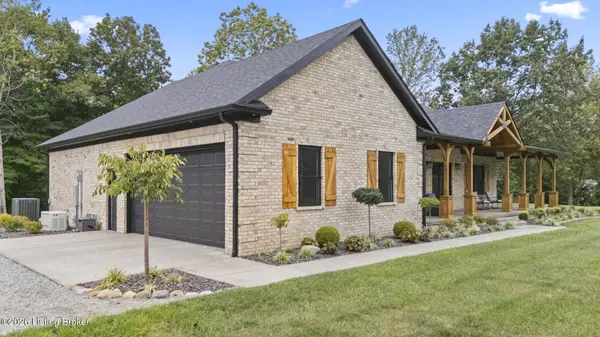 459 Sycamore TRL, Bedford, KY 40006