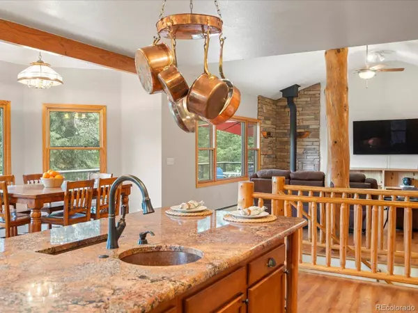 28465 Cragmont DR, Evergreen, CO 80439