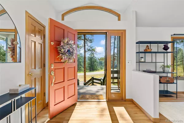 2281 Baldy LN, Evergreen, CO 80439