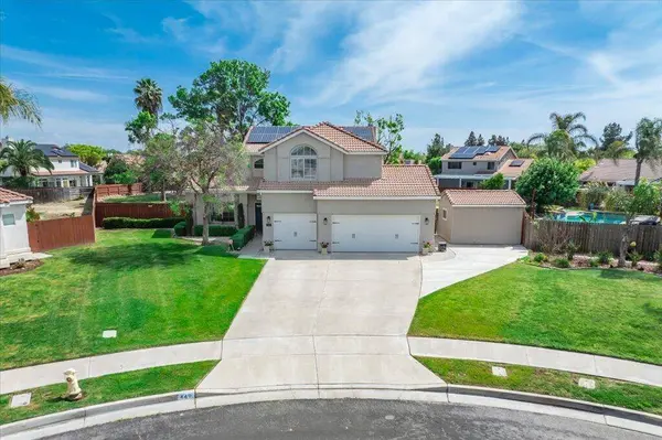 449 Camden Court, Lemoore, CA 93245