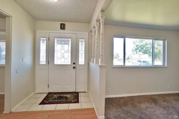 1556 N Lemoore Avenue N, Lemoore, CA 93245