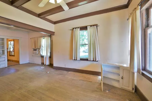 145 Martin ST, Lemoore, CA 93245