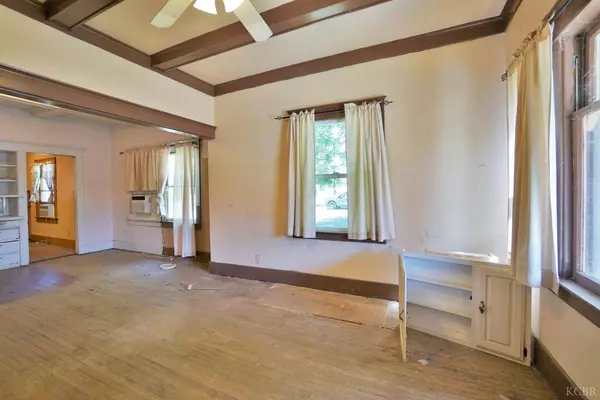 145 Martin Street, Lemoore, CA 93245