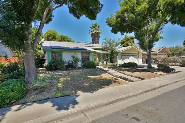 1200 Oxford Way, Hanford, CA 93230