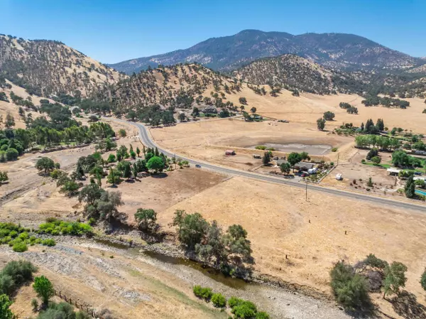 Elwood Road, Sanger, CA 93657