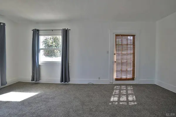 433 W Florinda Street W, Hanford, CA 93230