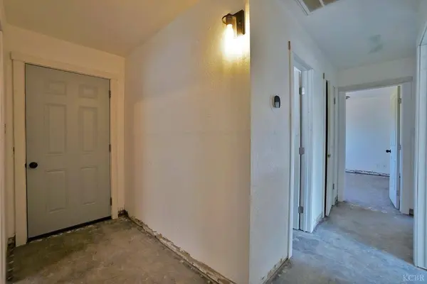 1108 Millwood Drive, Sanger, CA 93657