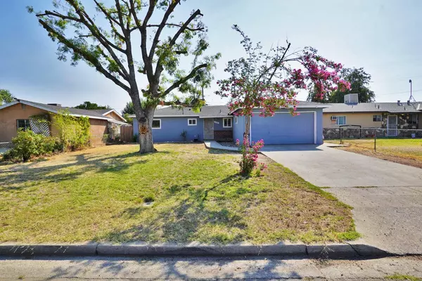 1108 Millwood DR, Sanger, CA 93657