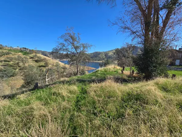 20600 Galileo Court, Friant, CA 93626