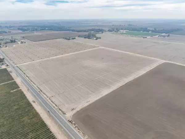 22311 Grangeville Boulevard, Lemoore, CA 93245