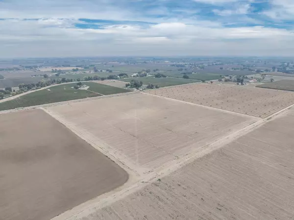 22311 Grangeville BLVD, Lemoore, CA 93245