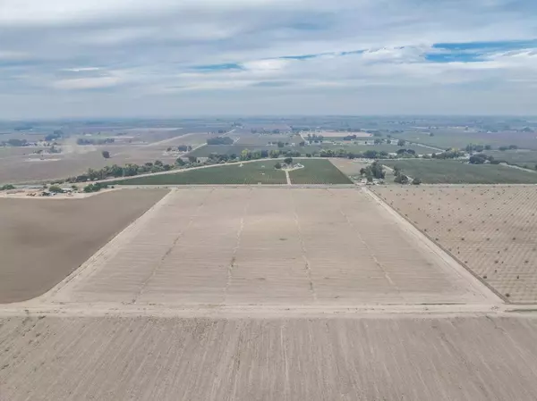 22311 Grangeville BLVD, Lemoore, CA 93245