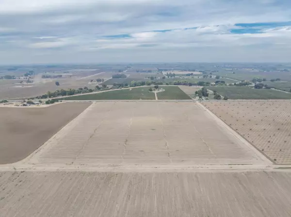 22311 Grangeville Boulevard, Lemoore, CA 93245