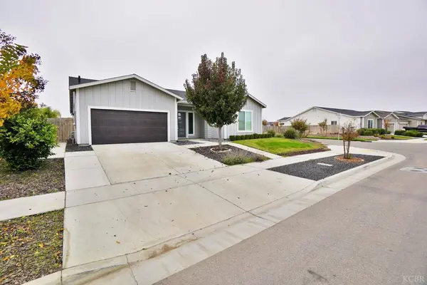 1962 N Sherman Street N, Hanford, CA 93230