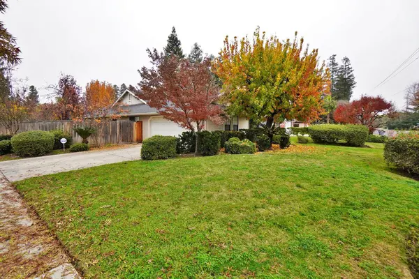 1230 W Sierra AVE, Fresno, CA 93711