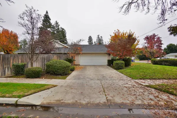 1230 W Sierra Avenue, Fresno, CA 93711