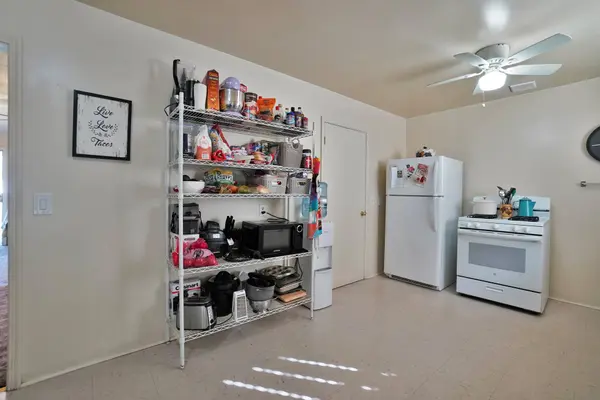 605 E Myrtle Street, Hanford, CA 93230