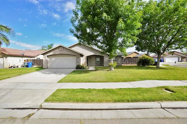 950 Geneva DR, Lemoore, CA 93245