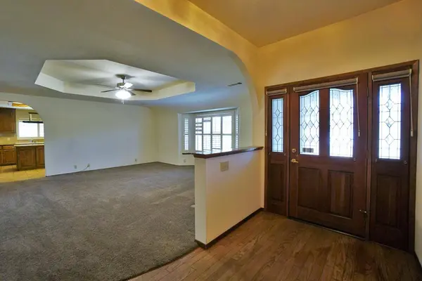 2479 Carter WAY, Hanford, CA 93230