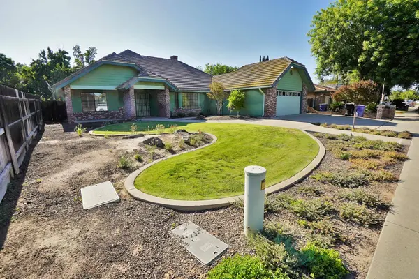 2479 Carter WAY, Hanford, CA 93230