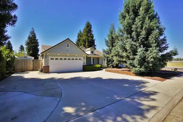 4833 W Ashland AVE W, Visalia, CA 93277