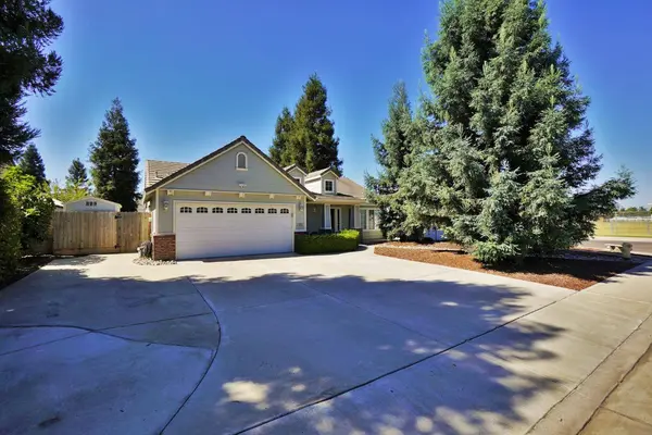 4833 W Ashland AVE, Visalia, CA 93277