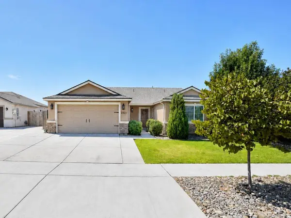2323 Vineyard Court