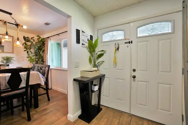 641 Meadow Lane, Lemoore, CA 93245
