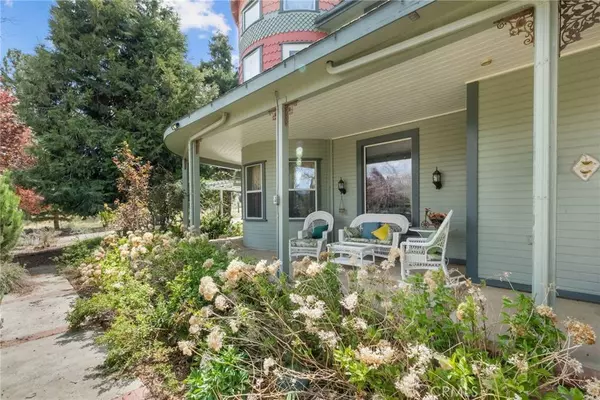 1015 Lorsch ST, Frazier Park, CA 93225