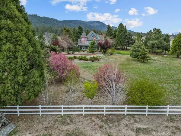 1015 Lorsch ST, Frazier Park, CA 93225